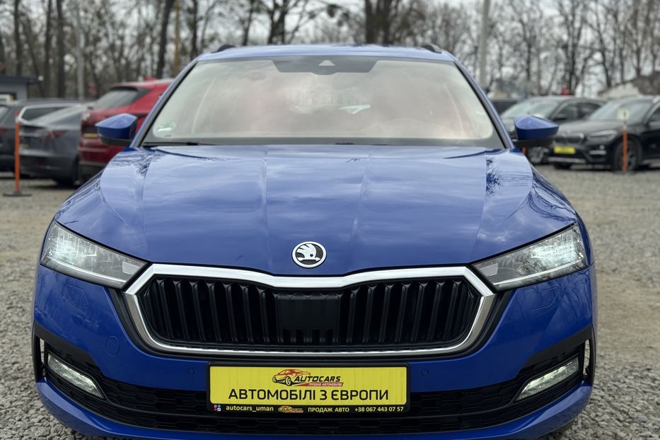 Продам Skoda Octavia A8 150 к/с CLEVER (COMIS) 2022 года в г. Умань, Черкасская область