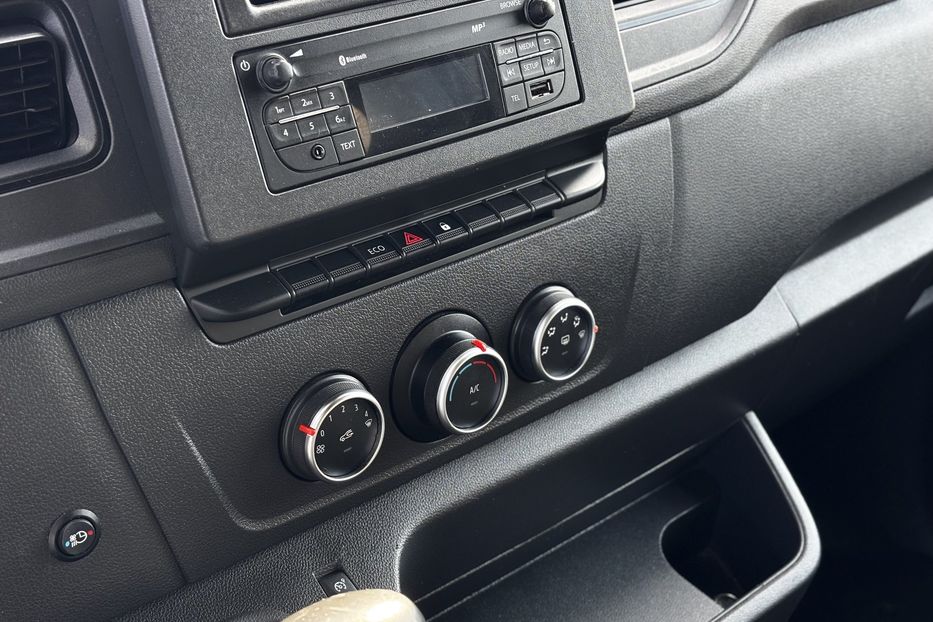 Продам Renault Master пасс. 36квт  авто у Львові 2020 года в Львове