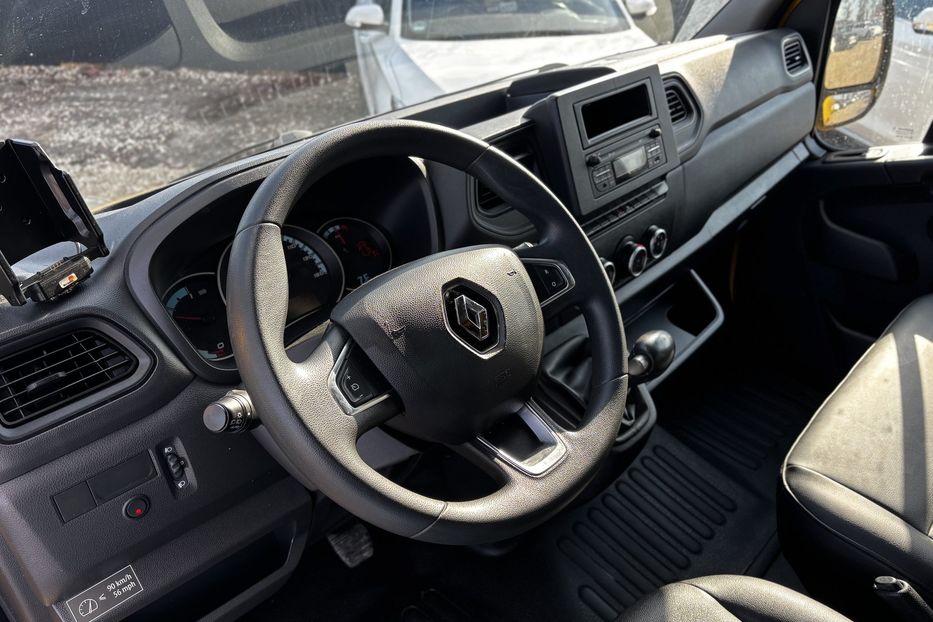 Продам Renault Master пасс. 36квт  авто у Львові 2020 года в Львове
