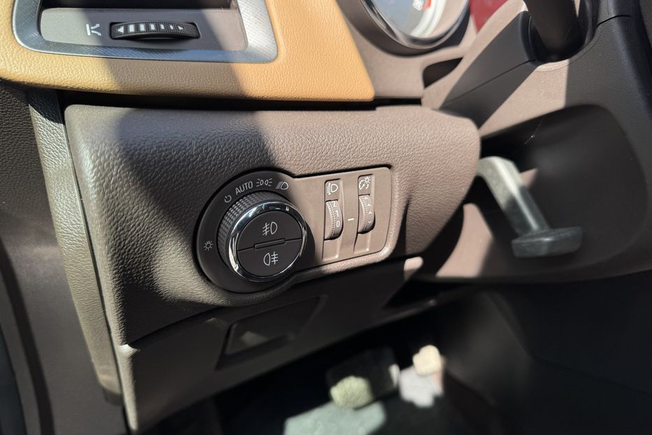 Продам Opel Astra J (COMIS) 2011 года в г. Умань, Черкасская область