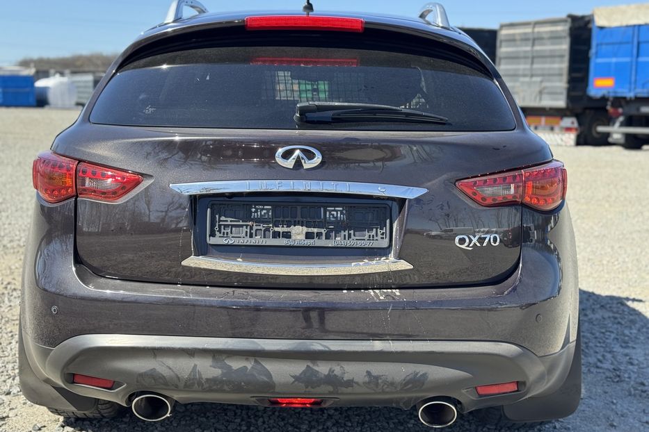 Продам Infiniti QX70 (COMIS) 4WD 2013 года в г. Умань, Черкасская область