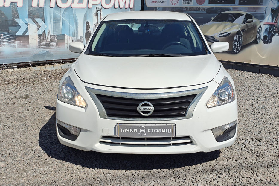 Продам Nissan Altima 2.5 CVT (182 к.с.) • S 2015 года в Киеве
