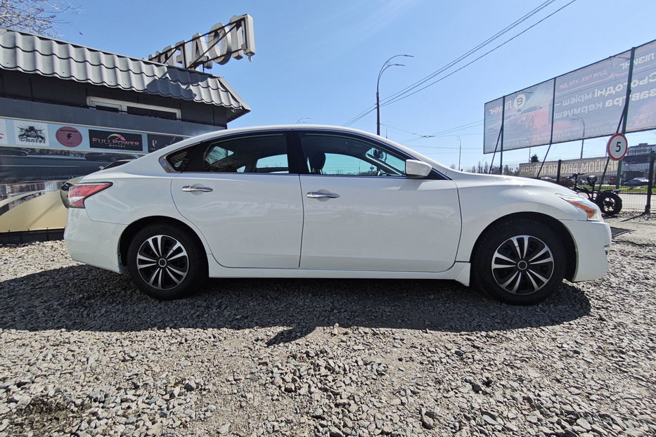 Продам Nissan Altima 2.5 CVT (182 к.с.) • S 2015 года в Киеве