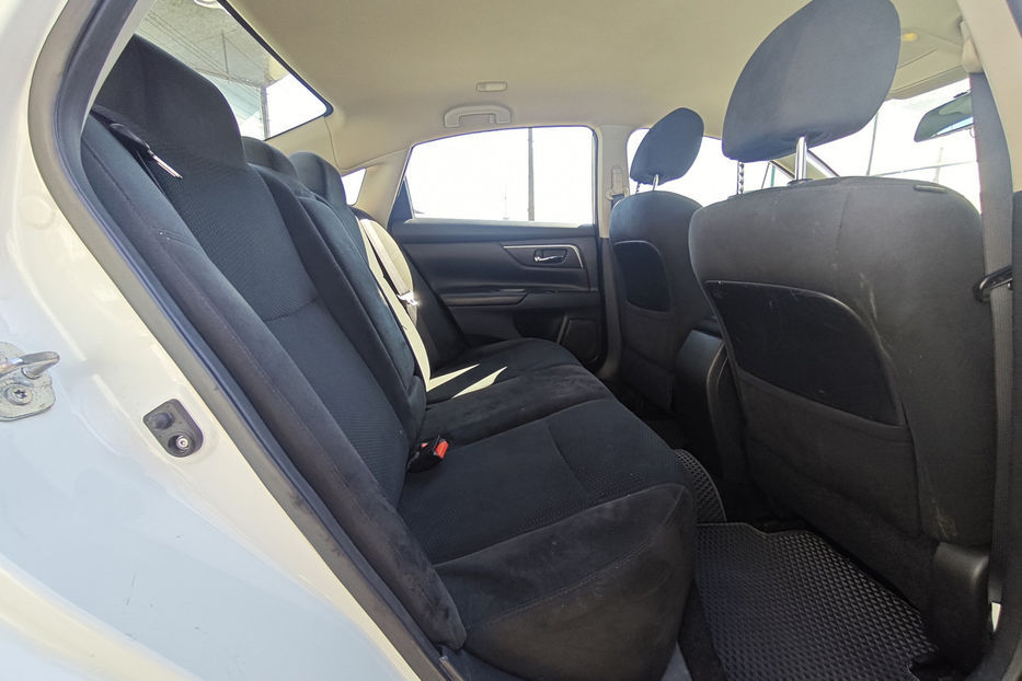 Продам Nissan Altima 2.5 CVT (182 к.с.) • S 2015 года в Киеве