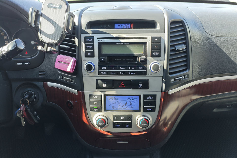 Продам Hyundai Santa FE 2.7 i V6 4WD АТ (189 к.с) 2007 года в Киеве