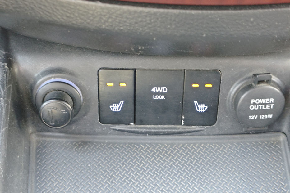 Продам Hyundai Santa FE 2.7 i V6 4WD АТ (189 к.с) 2007 года в Киеве