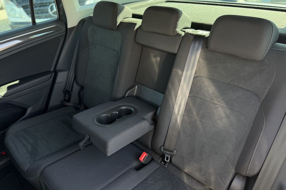 Продам Volkswagen Tiguan (2023) 2022 года в г. Умань, Черкасская область