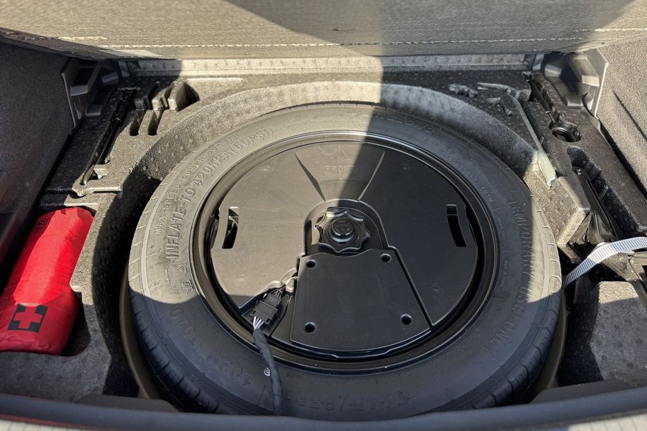 Продам Volkswagen Tiguan (2023) 2022 года в г. Умань, Черкасская область