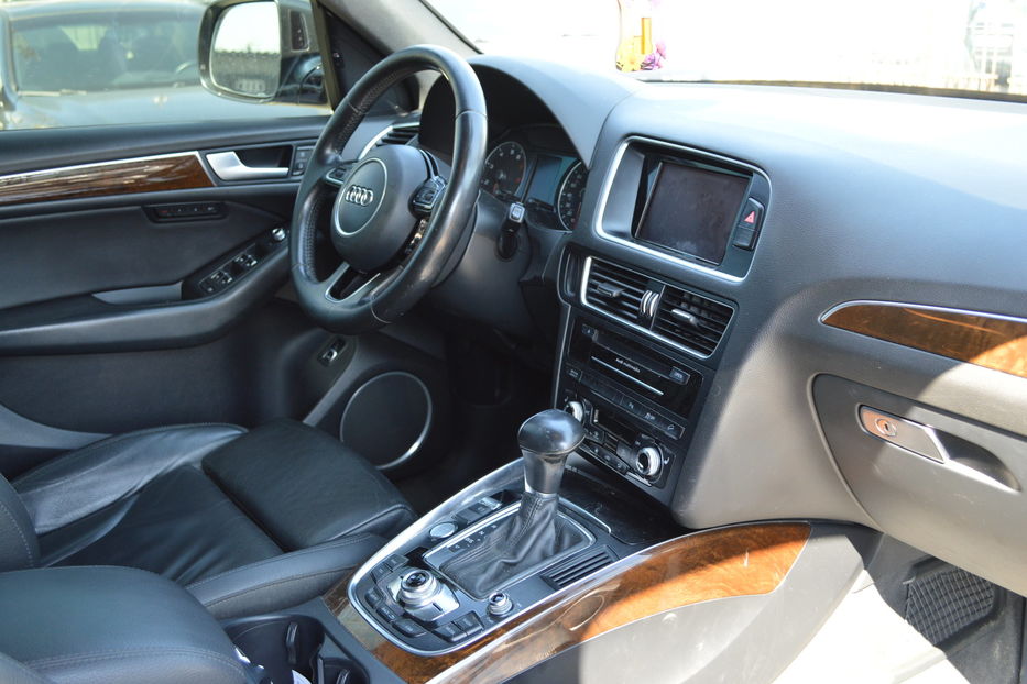 Продам Audi Q5 2014 года в Одессе