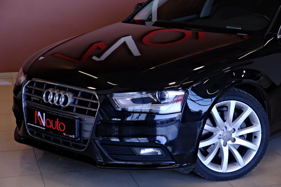 Продам Audi A4 2012 года в Одессе