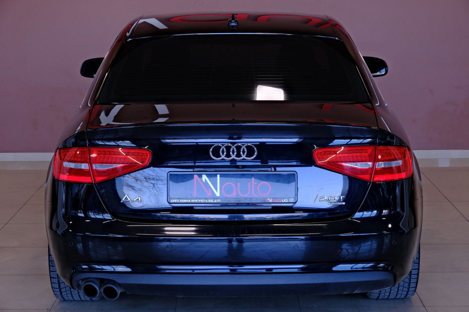 Продам Audi A4 2012 года в Одессе