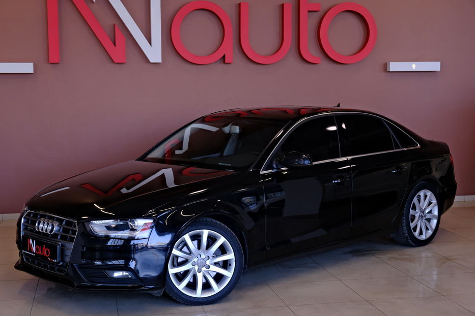 Продам Audi A4 2012 года в Одессе