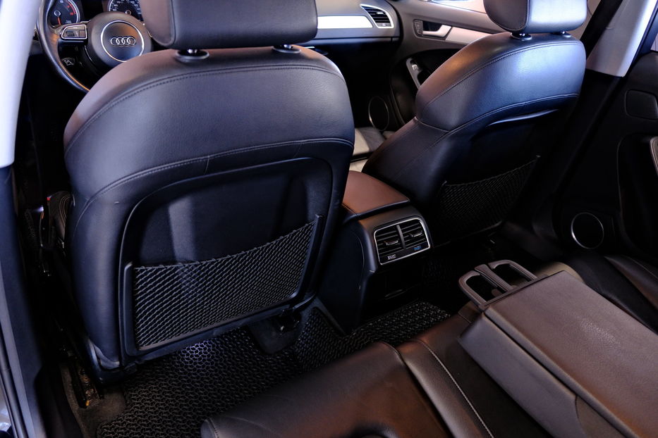 Продам Audi A4 2012 года в Одессе