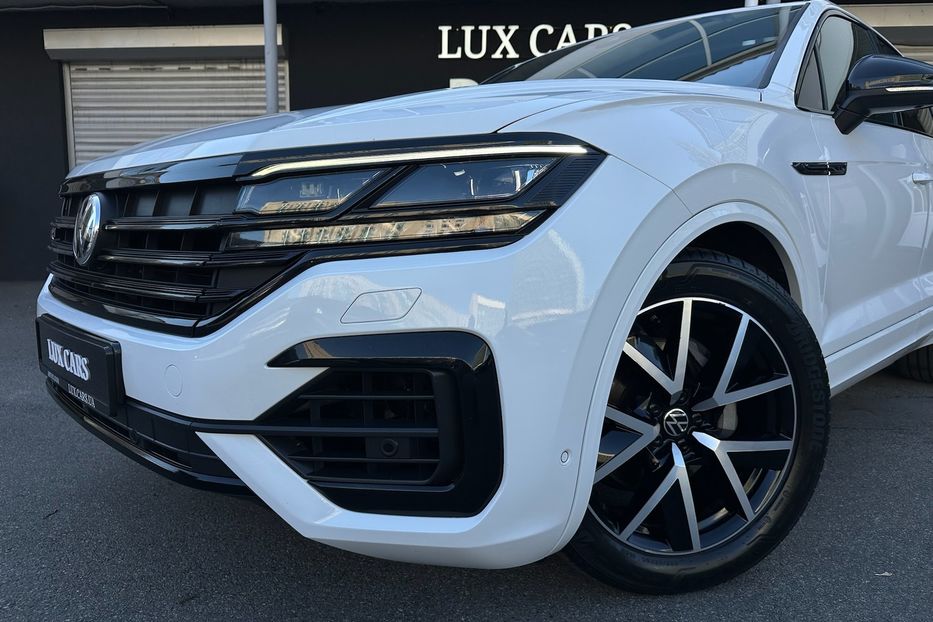 Продам Volkswagen Touareg R-line TDI 2021 года в Киеве