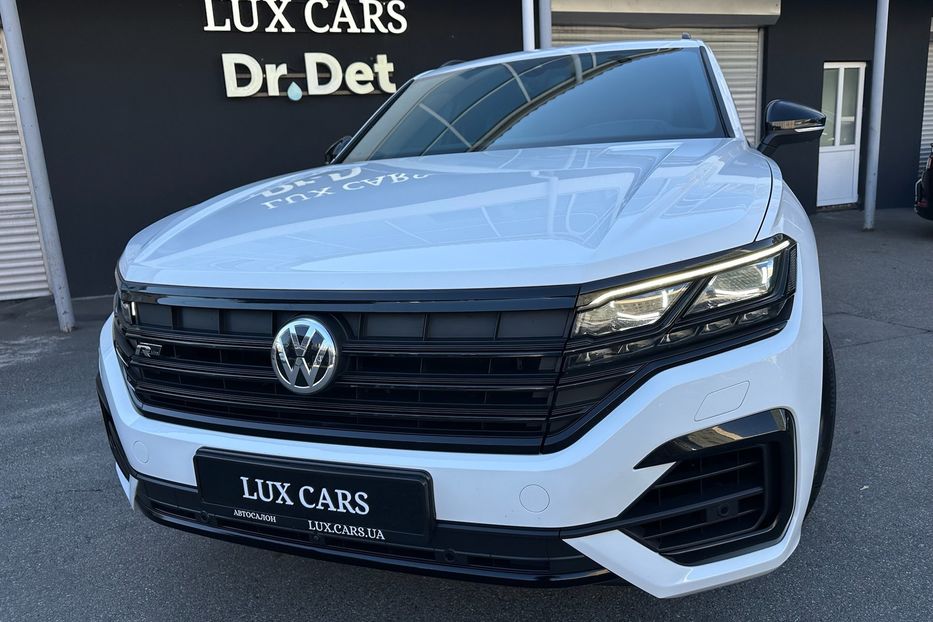 Продам Volkswagen Touareg R-line TDI 2021 года в Киеве