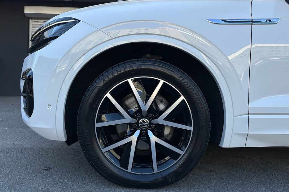 Продам Volkswagen Touareg R-line TDI 2021 года в Киеве