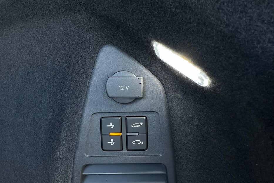 Продам Volkswagen Touareg R-line TDI 2021 года в Киеве