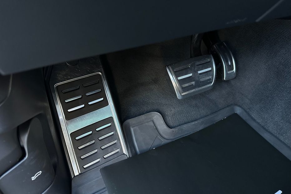 Продам Volkswagen Touareg R-line TDI 2021 года в Киеве