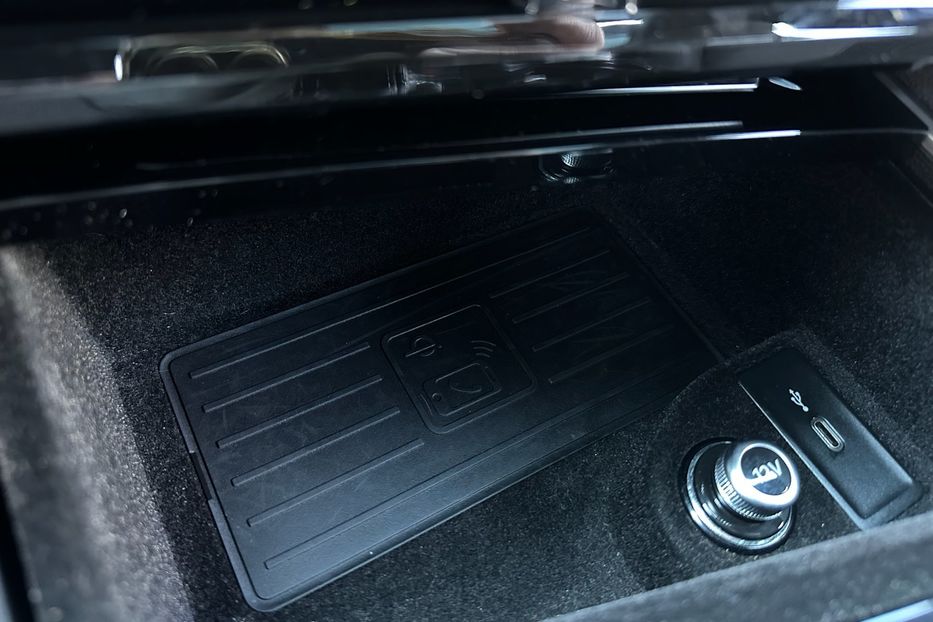 Продам Volkswagen Touareg R-line TDI 2021 года в Киеве