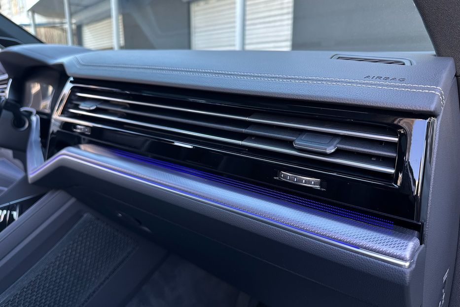 Продам Volkswagen Touareg R-line TDI 2021 года в Киеве