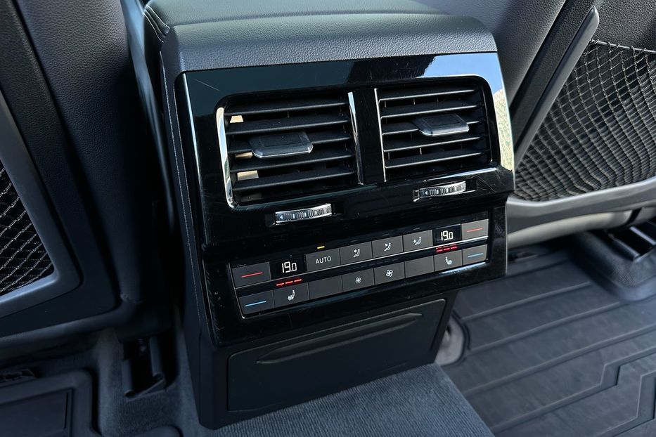 Продам Volkswagen Touareg R-line TDI 2021 года в Киеве