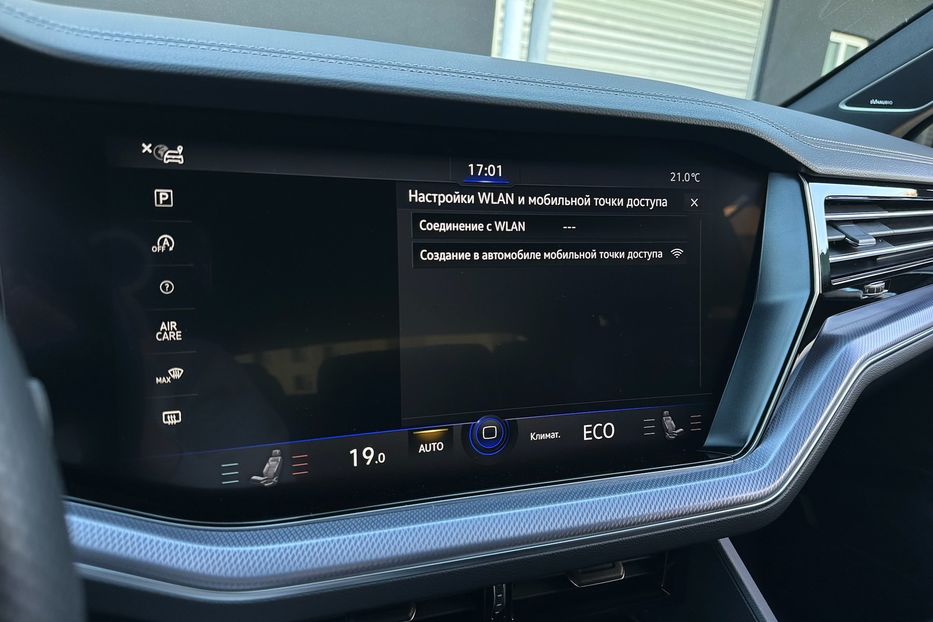 Продам Volkswagen Touareg R-line TDI 2021 года в Киеве