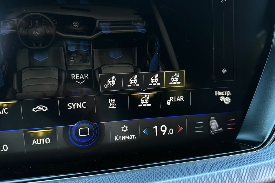 Продам Volkswagen Touareg R-line TDI 2021 года в Киеве