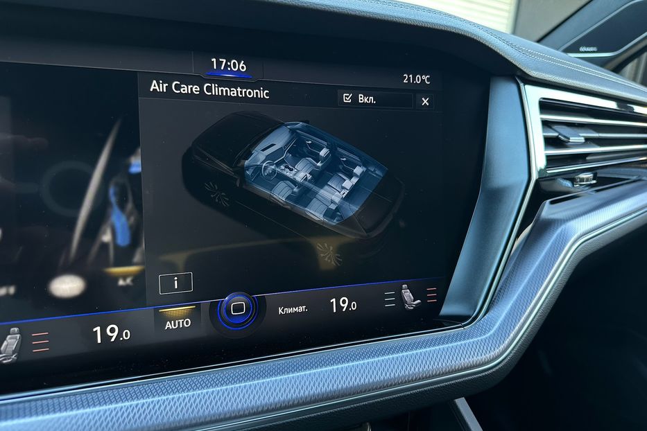 Продам Volkswagen Touareg R-line TDI 2021 года в Киеве