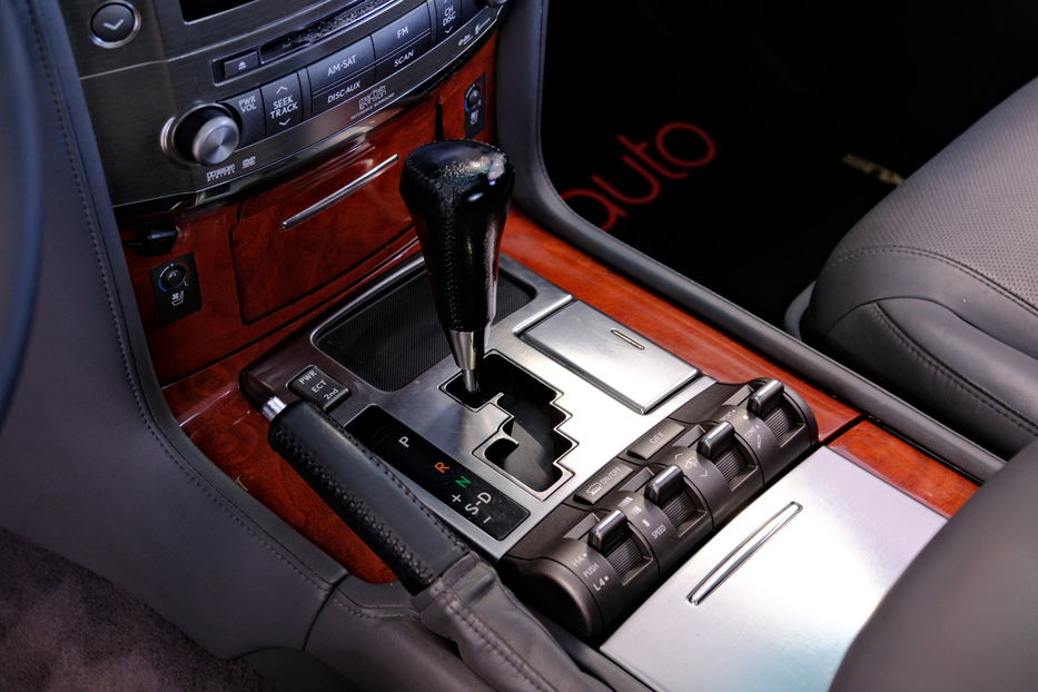 Продам Lexus LX 570 2008 года в Одессе