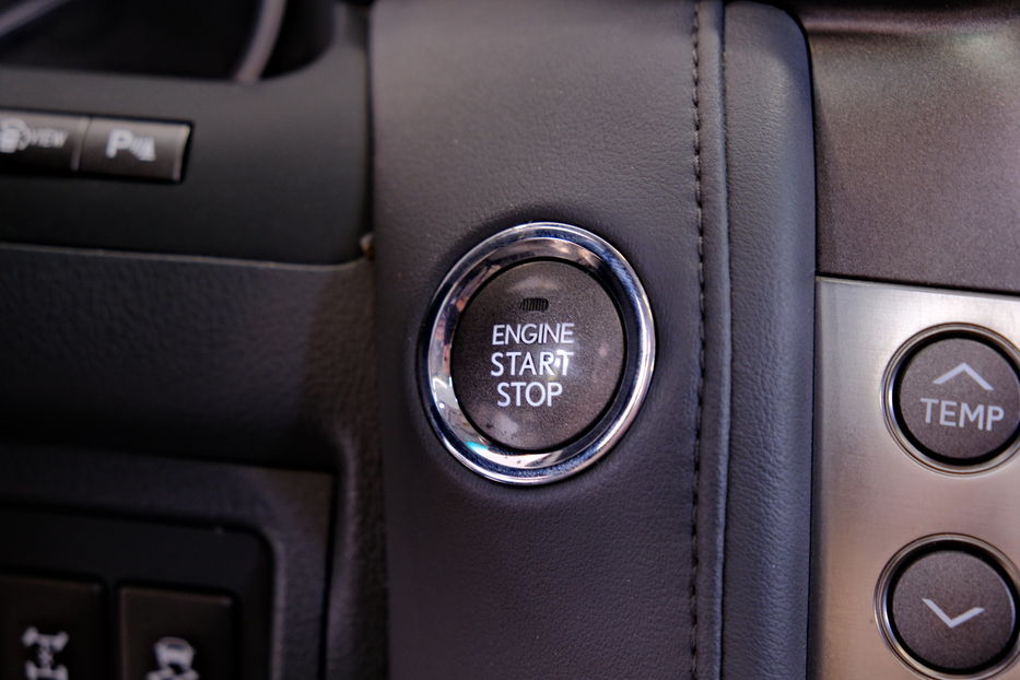 Продам Lexus LX 570 2008 года в Одессе