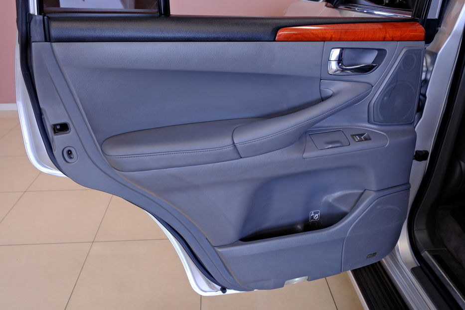 Продам Lexus LX 570 2008 года в Одессе