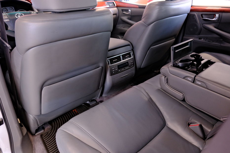 Продам Lexus LX 570 2008 года в Одессе