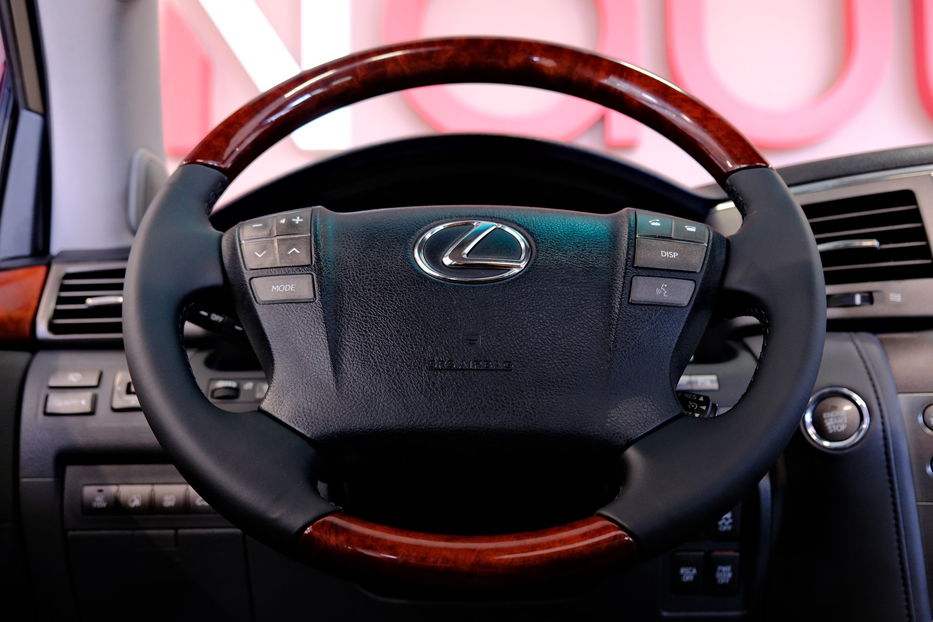 Продам Lexus LX 570 2008 года в Одессе