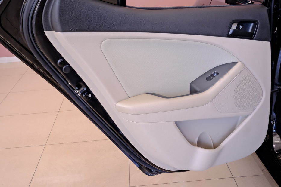 Продам Kia Optima 2012 года в Одессе