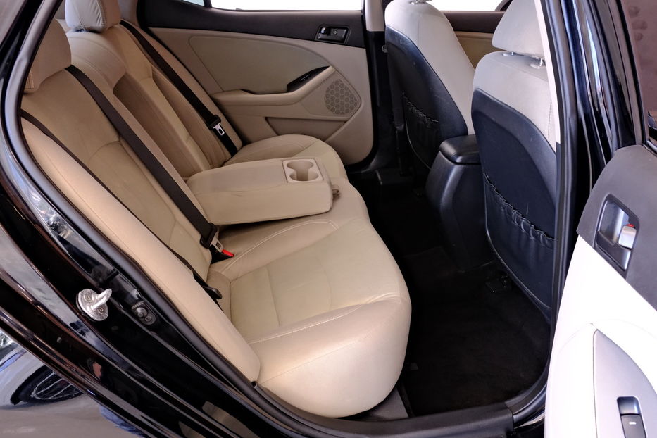 Продам Kia Optima 2012 года в Одессе