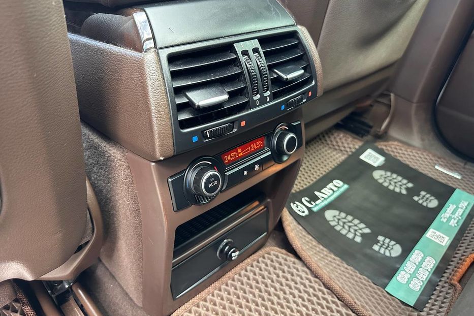 Продам BMW X5 2010 года в Черновцах