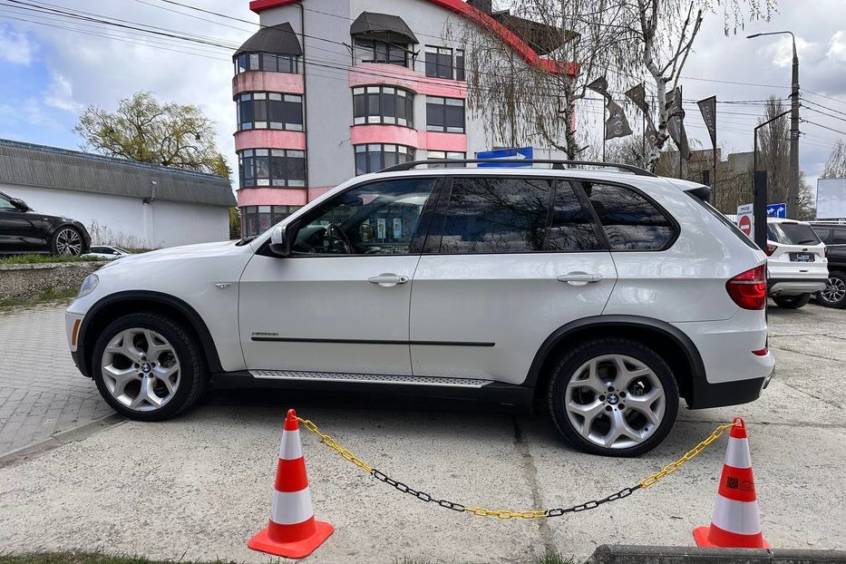 Продам BMW X5 2010 года в Черновцах