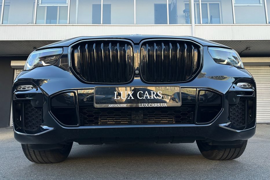 Продам BMW X5 30d M package  2021 года в Киеве