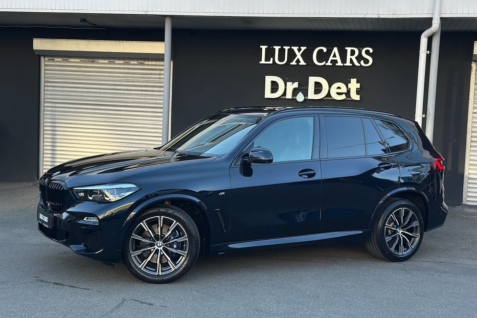 Продам BMW X5 30d M package  2021 года в Киеве