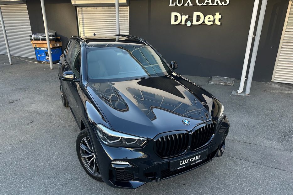 Продам BMW X5 30d M package  2021 года в Киеве