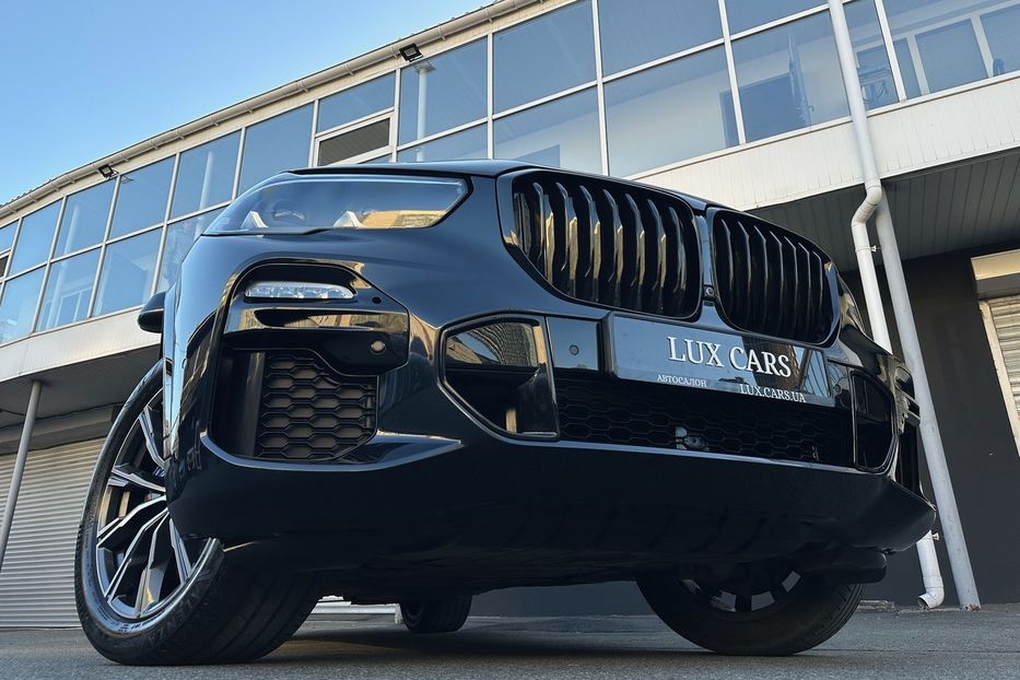 Продам BMW X5 30d M package  2021 года в Киеве