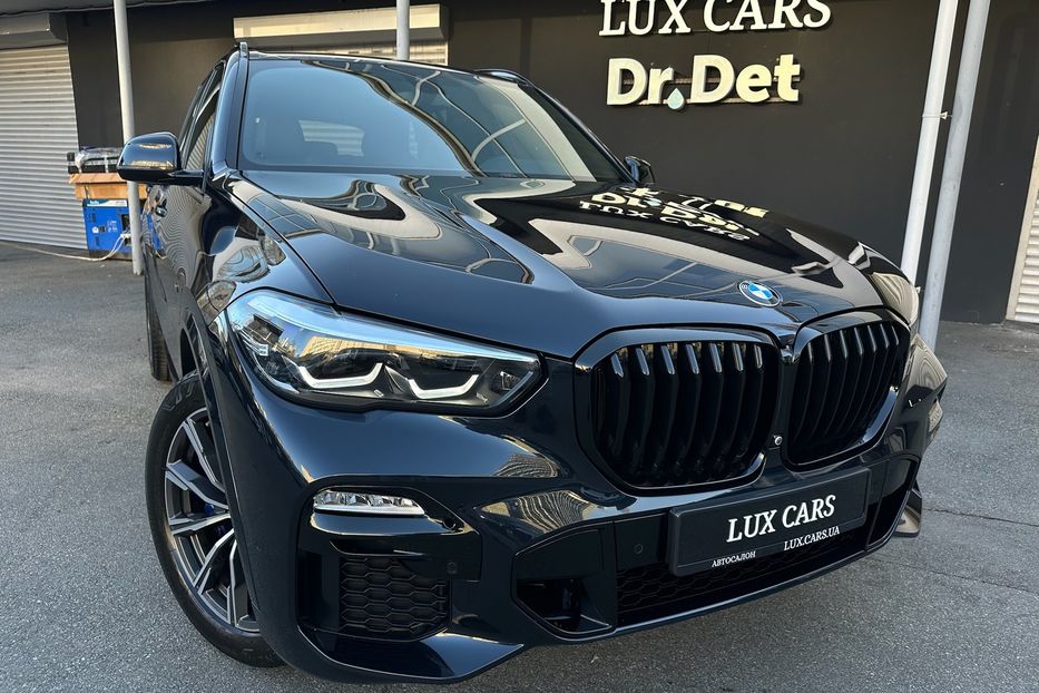 Продам BMW X5 30d M package  2021 года в Киеве