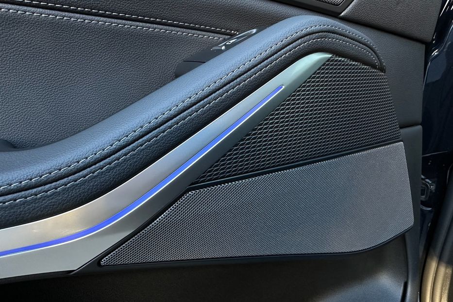 Продам BMW X5 30d M package  2021 года в Киеве