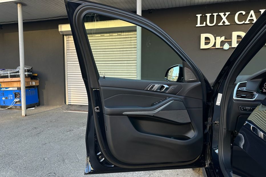 Продам BMW X5 30d M package  2021 года в Киеве