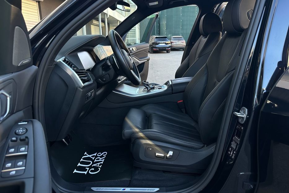 Продам BMW X5 30d M package  2021 года в Киеве