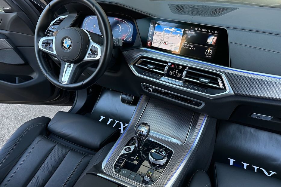 Продам BMW X5 30d M package  2021 года в Киеве