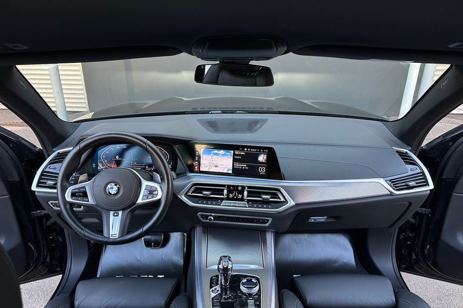 Продам BMW X5 30d M package  2021 года в Киеве