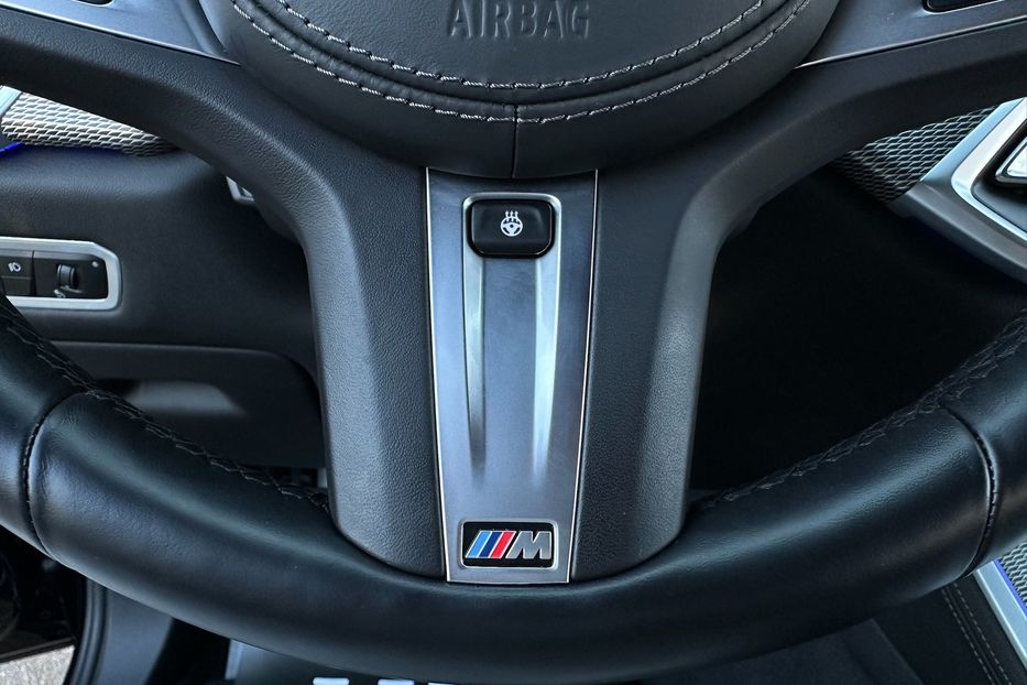 Продам BMW X5 30d M package  2021 года в Киеве