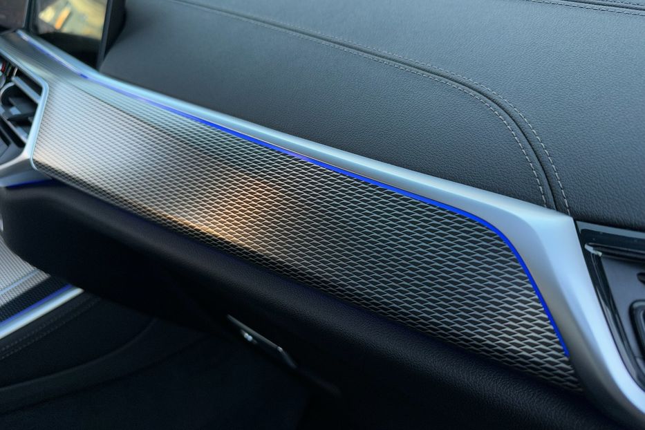 Продам BMW X5 30d M package  2021 года в Киеве