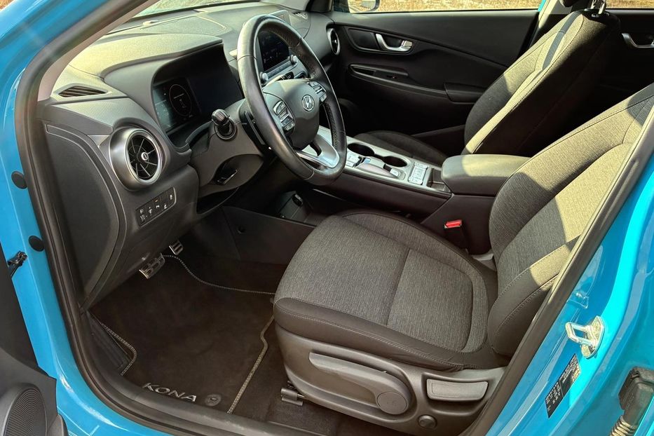 Продам Hyundai Kona 39 KWH, vin 4381 2020 года в Житомире